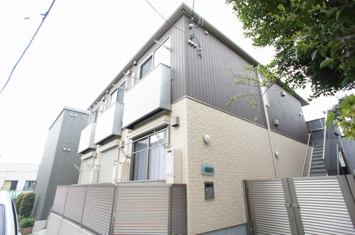 NARITA　est　Maison（ナリタエストメゾン） 202号室 外観