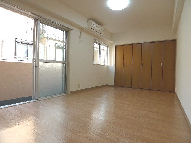 グランドール高円寺 リビング