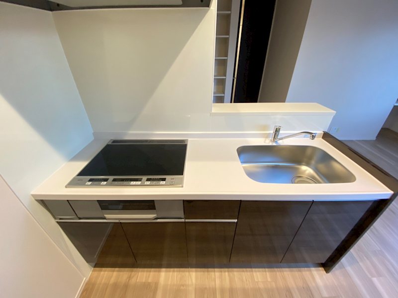 ゼルコバ　ヒルズ キッチン