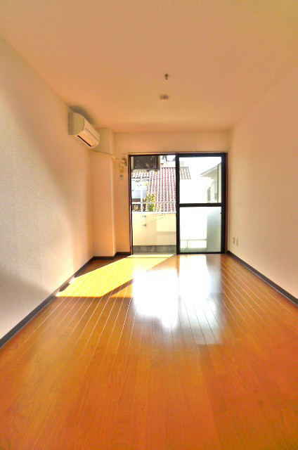 カーサフジイ リビング