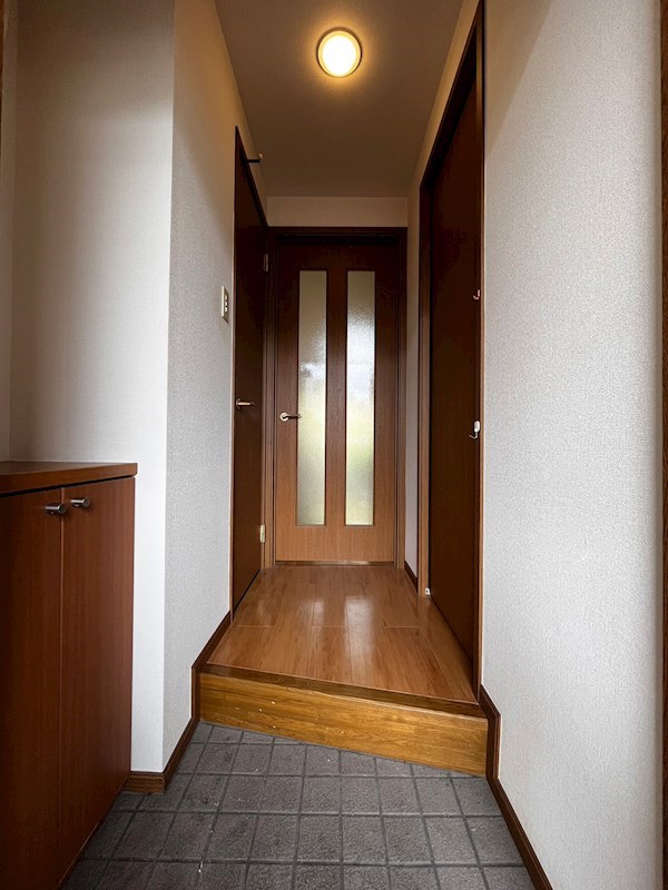 メゾン・ジャルダン 玄関