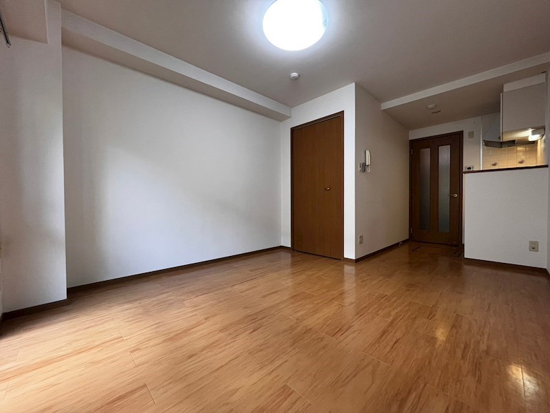 メゾン・ジャルダン リビング