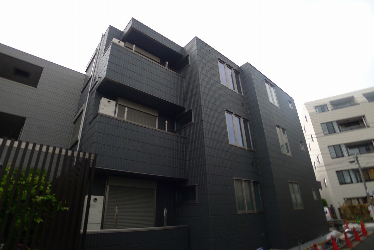 小松舎Ⅱ 201号室 外観