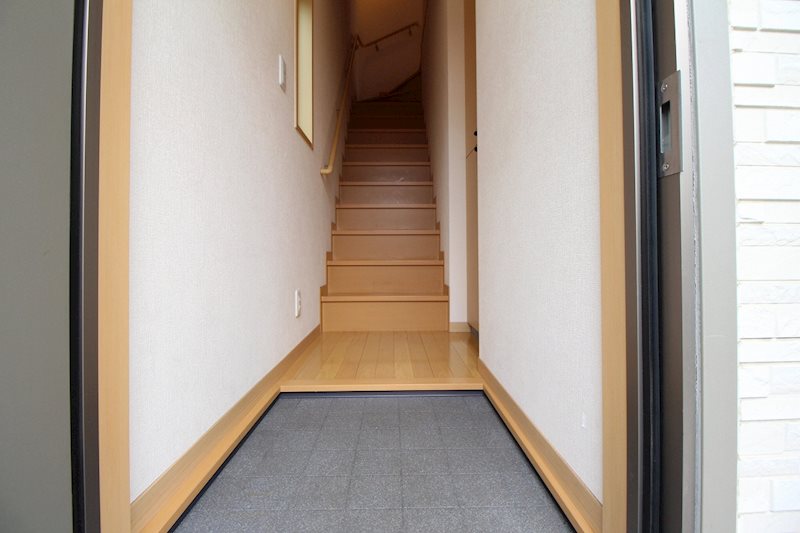 エンゼルハイム 玄関