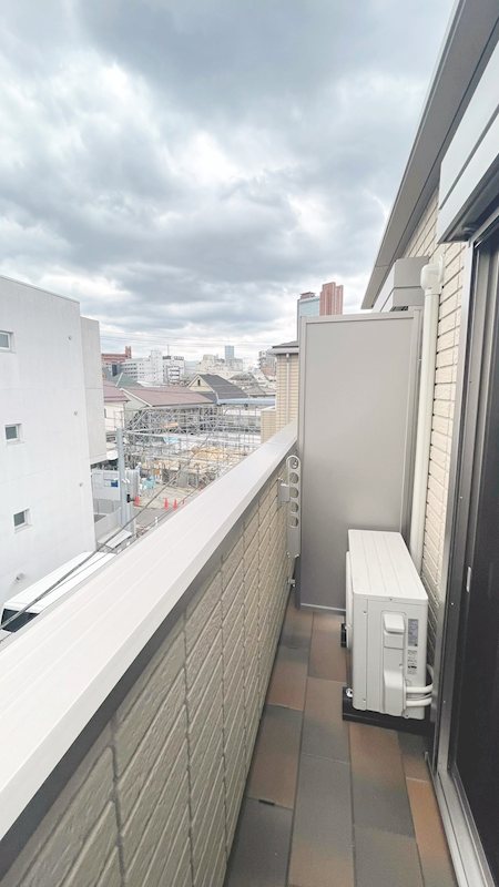 Plum House B（プラムハウスビー） ベランダ