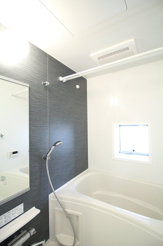 ロジェ・ボヌール 風呂画像