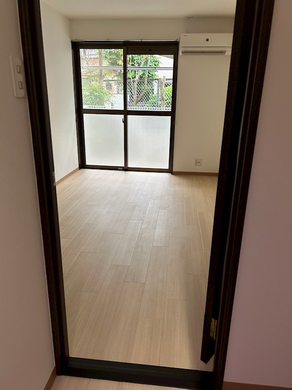 グランブルー北沢  リビング