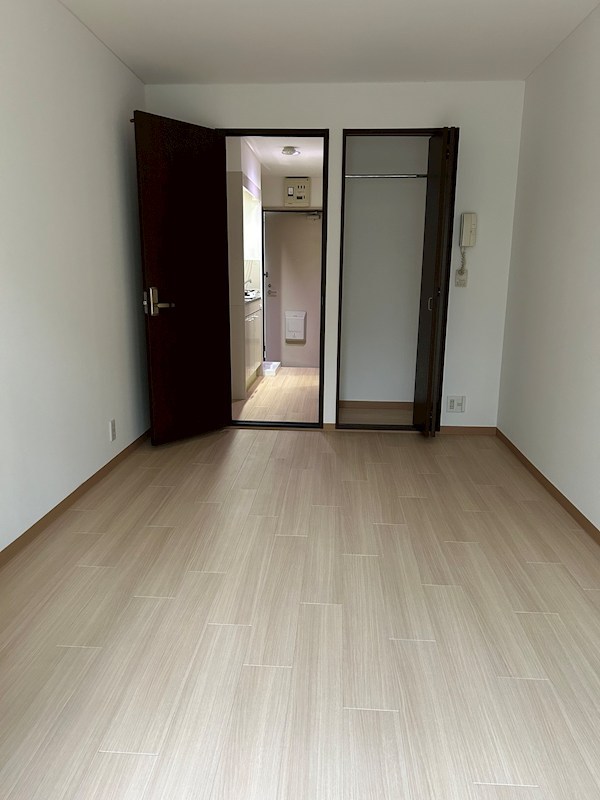 グランブルー北沢  ベッドルーム