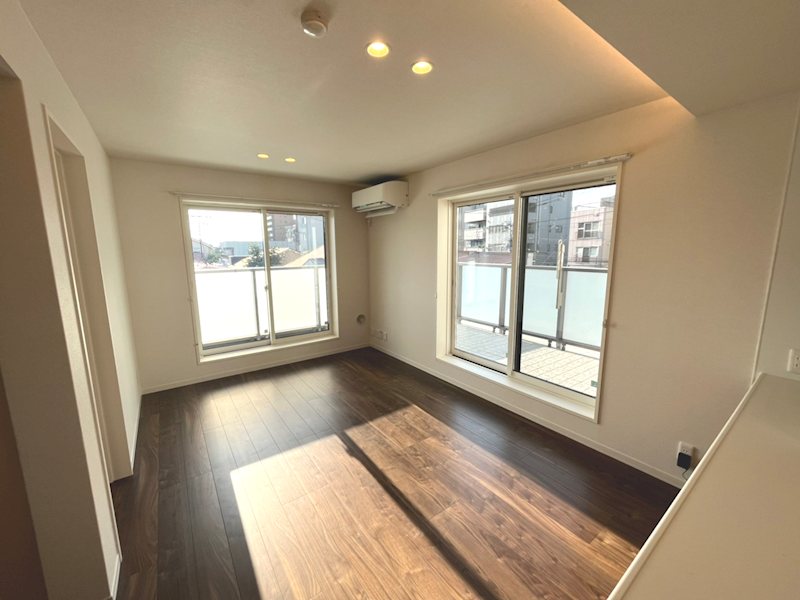 サンタクララ リビング