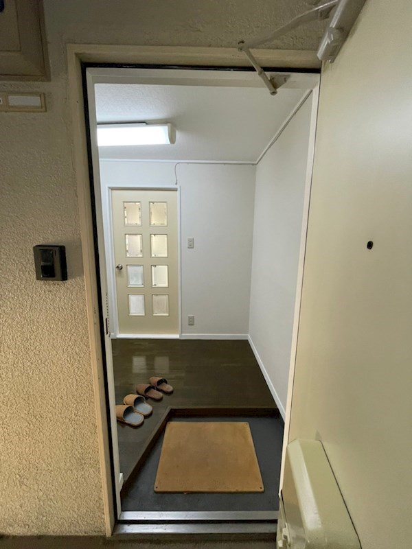 サンライズ須崎 玄関