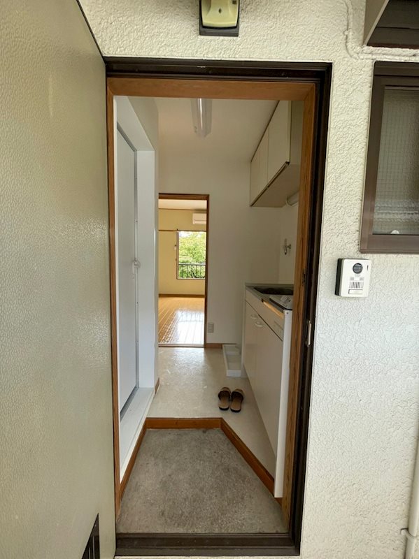 ドミトリー和田 玄関