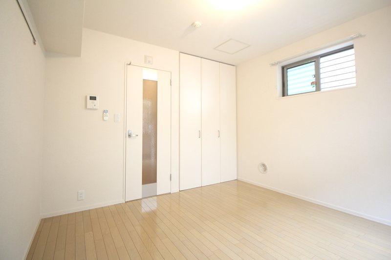 メゾンラミューズ ベッドルーム