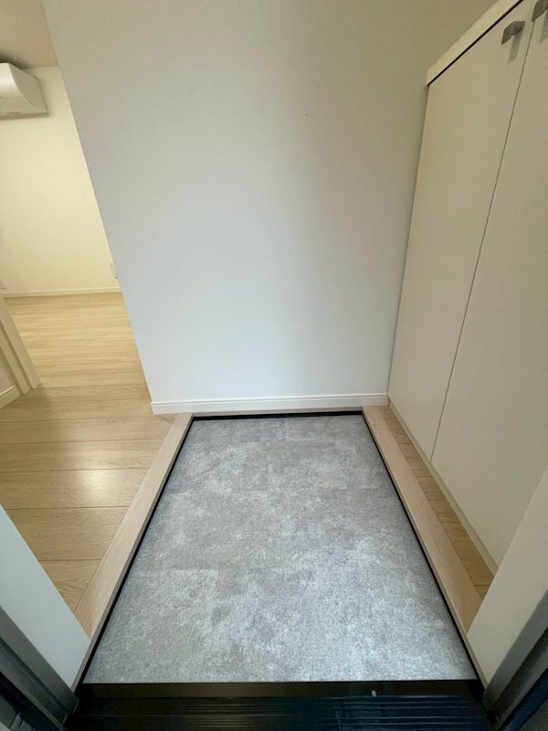 ヴィエルジェ阿佐谷B棟 玄関