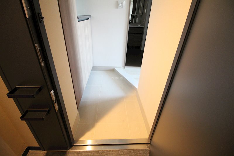 ATLAS HIGASHIKOENJI(アトラス東高円寺) 玄関