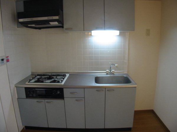 グランデッサ代沢 キッチン
