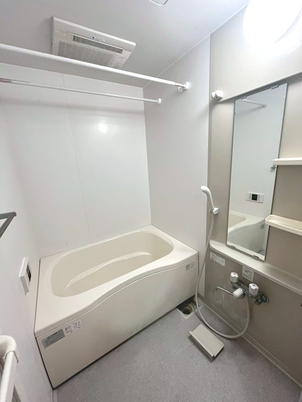 コートアゼリア 風呂画像