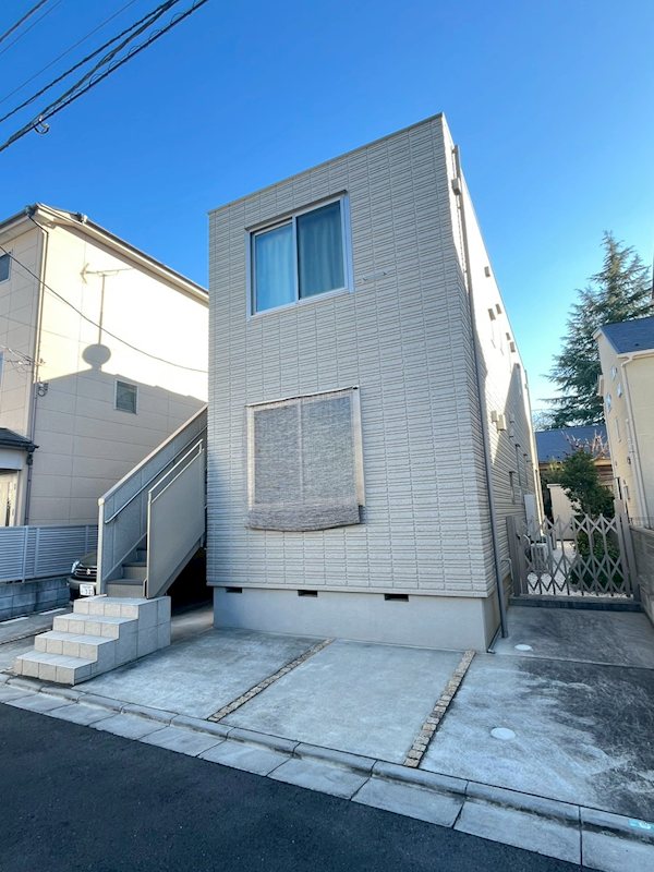 メゾン・ラ・ネージュ 202号室 外観