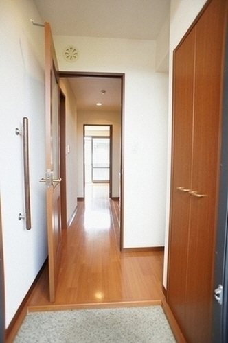 リリアハイム 玄関