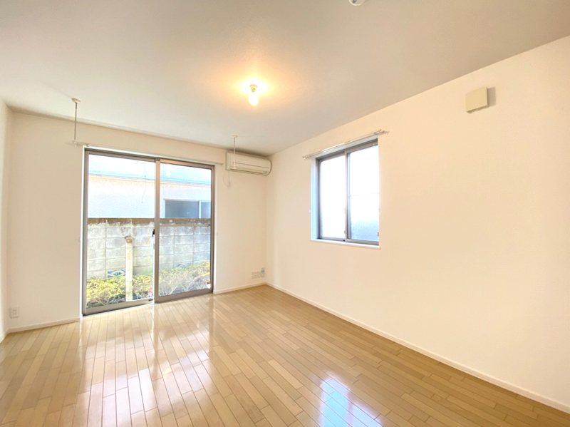 メゾン富岡 リビング