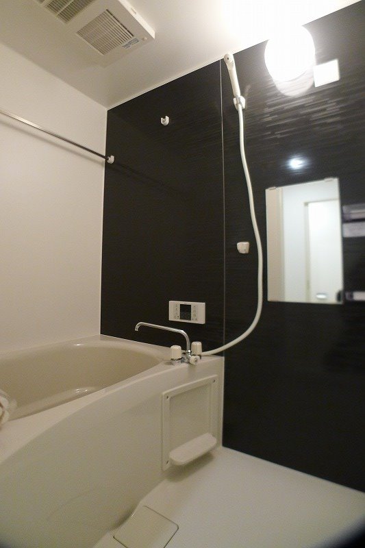 AXIS（アクシス） 風呂画像