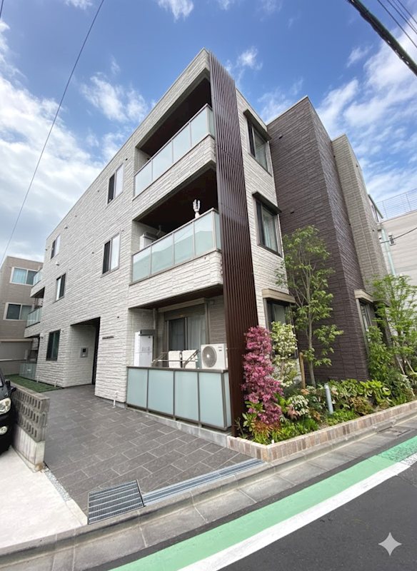 エクラージュ・レジデンス 102号室 外観