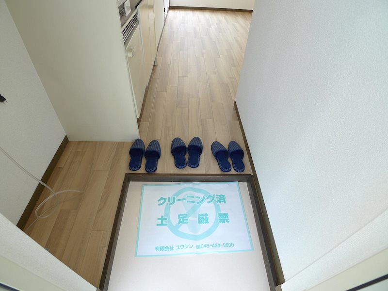 エトワール三鷹台 玄関