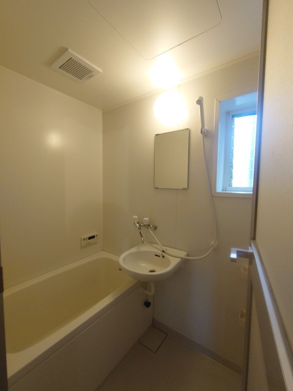 リトルスペース 風呂画像