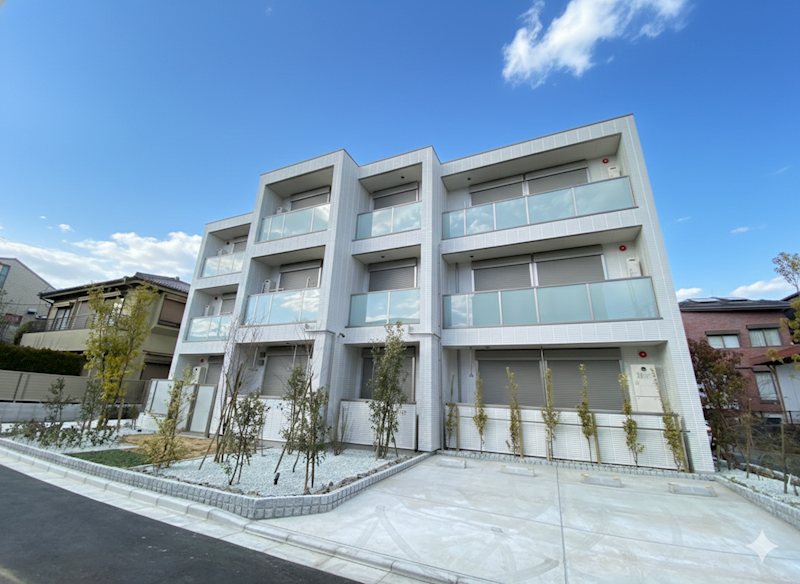 Aprilla Grande（アプリラ　グランデ） 102号室 外観