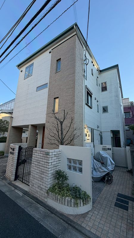 リアコート赤堤 B号室 外観