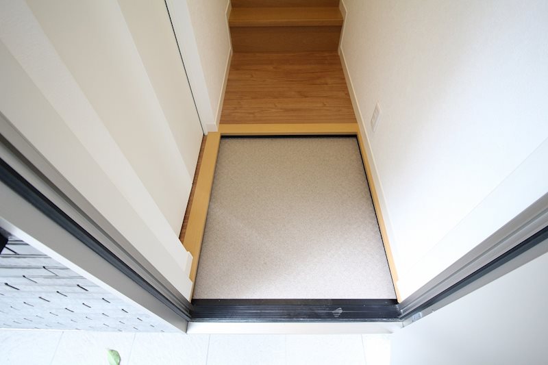 AXIS（アクシス） 玄関