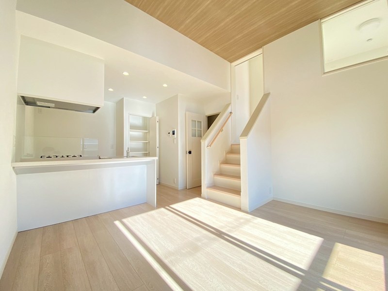 エテルナ リビング