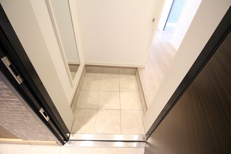 プレミアム新中野 玄関