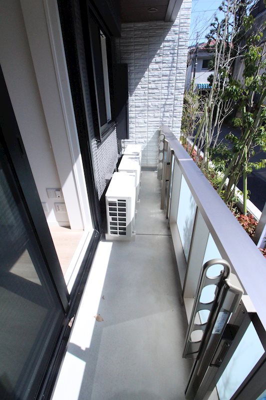 プレミアム新中野 ベランダ
