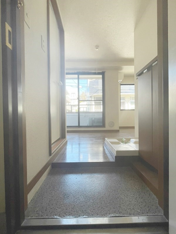 ルージュ駒場 玄関