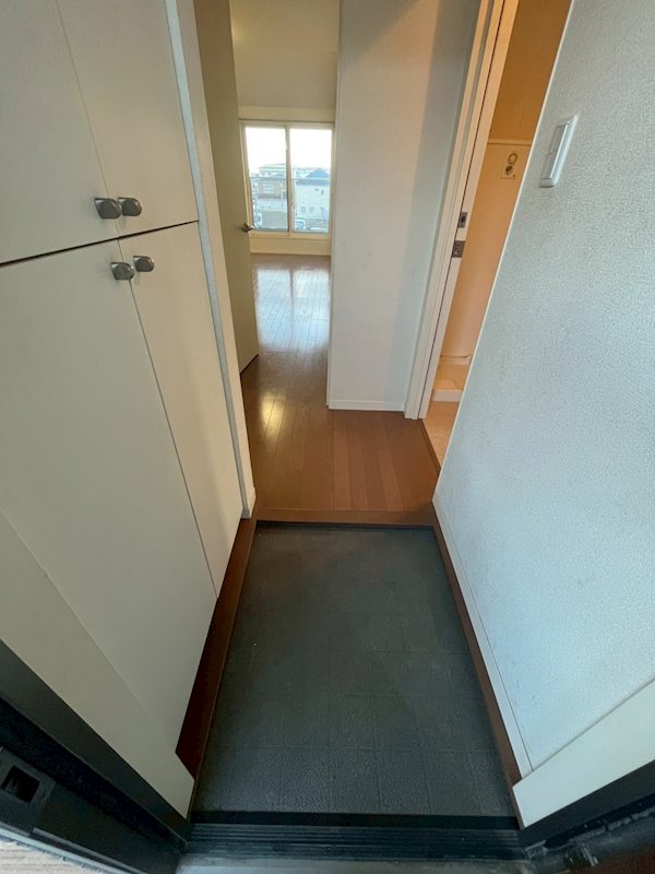 ティ・エヌ・オアシス 玄関