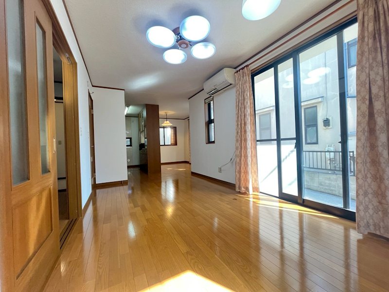 和田３丁目戸建 リビング