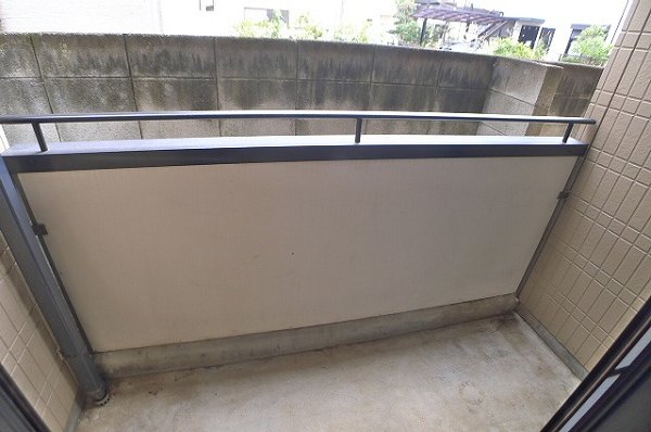 L&amp;rsquo;s吉祥寺（エルズキチジョウジ） ベランダ