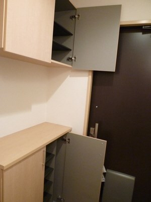 ソフィア代田 玄関