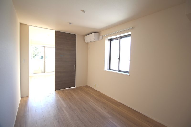 メゾン　ヴァルール リビング