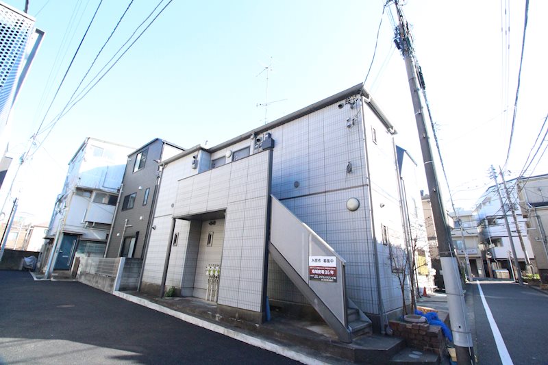 シャーメゾンヴェルデ 201号室 外観