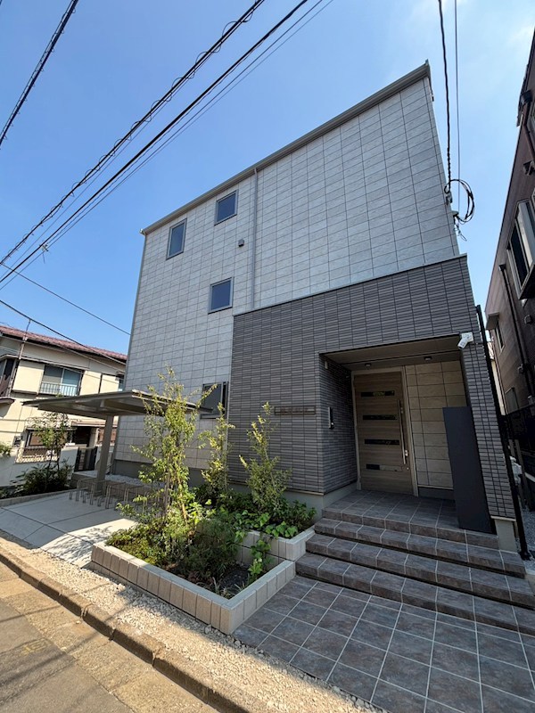 棲家代沢 302号室 外観