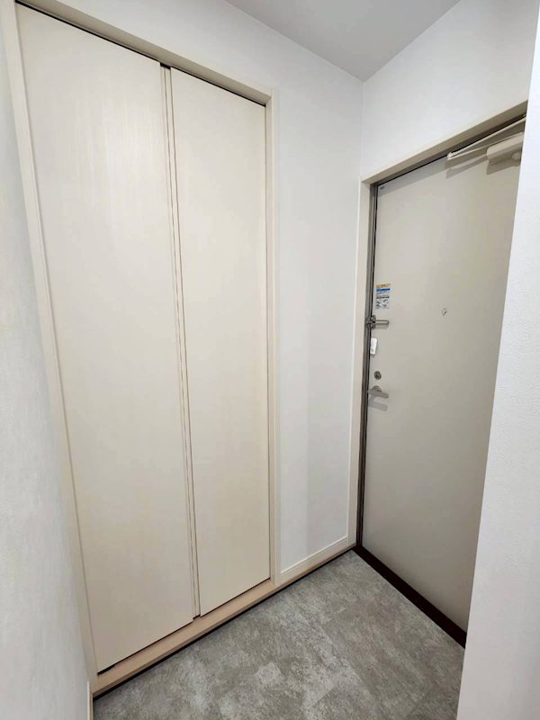 棲家代沢 玄関