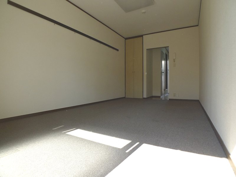 プラーチル新高円寺 リビング