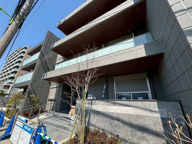 Ｌｕｐｉｎｕｓ（ルピナス） 301号室 外観