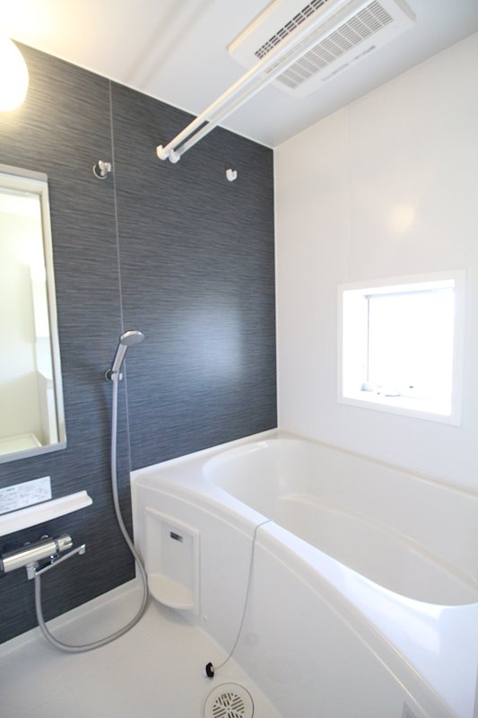 ロジェ・ボヌール 風呂画像