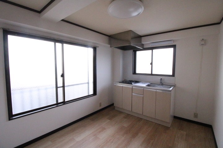 テム下北沢 キッチン