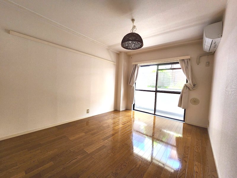 シルフィード リビング