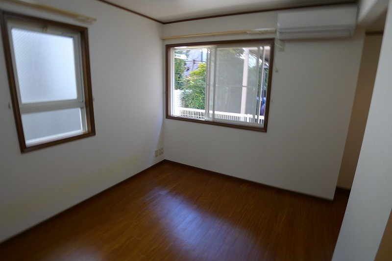 PUPPY HOUSE  ベッドルーム