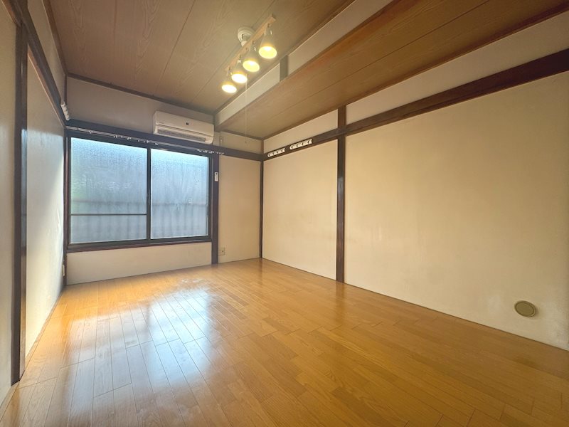 コンモート上原 リビング