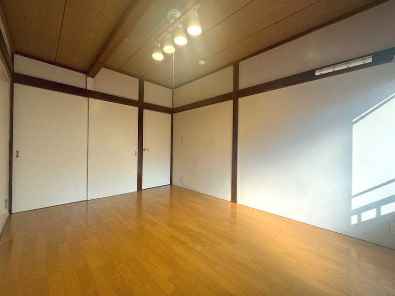 コンモート上原 ベッドルーム